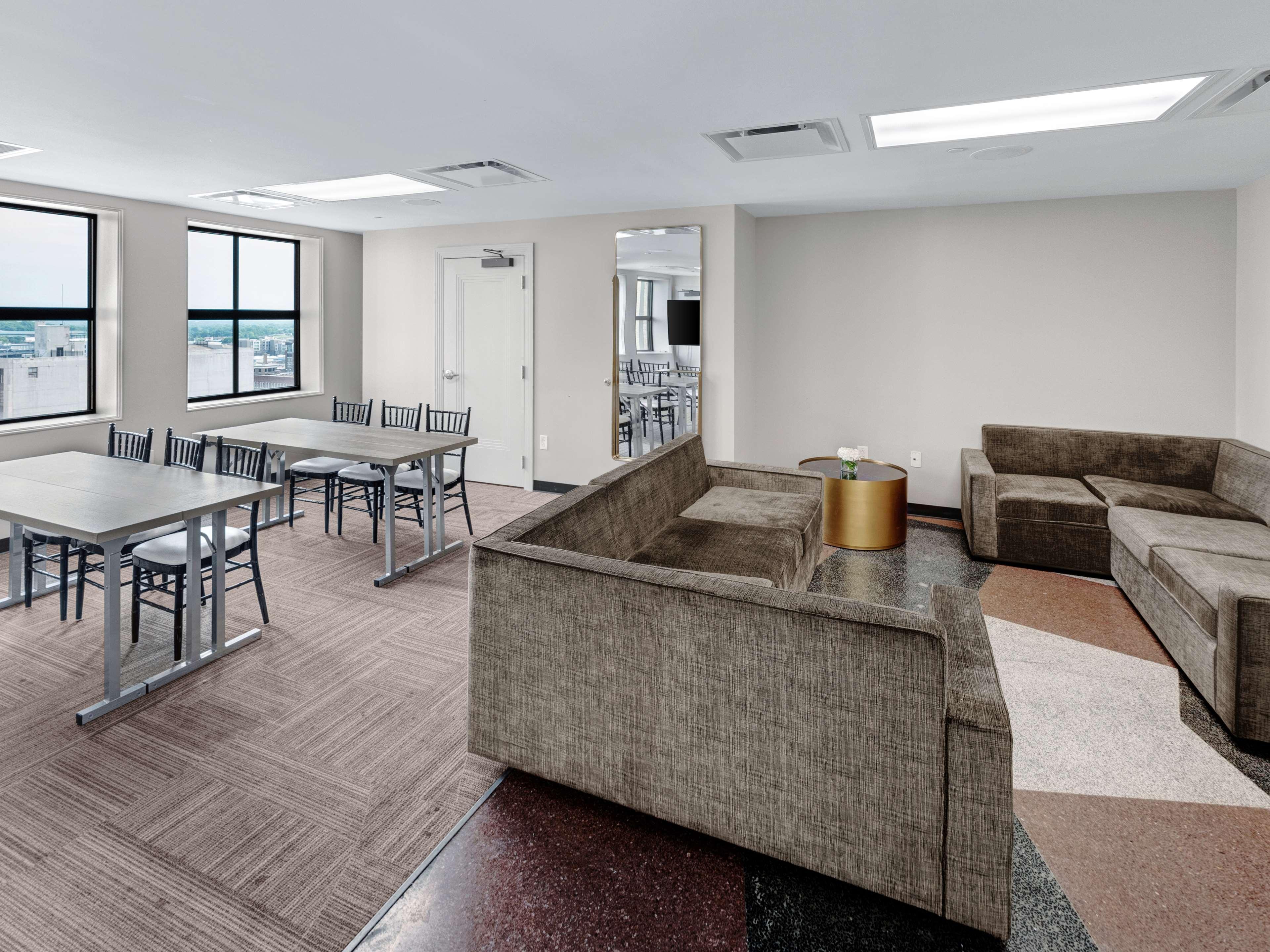 Tulsa Club Hotel Curio Collection By Hilton Esterno foto